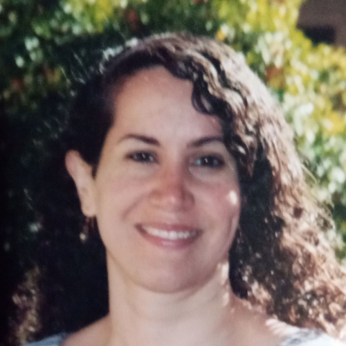 Headshot of Vivian Rivera, LICSW