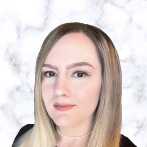 Headshot of Amanda Thurman-Hatch, LMFT