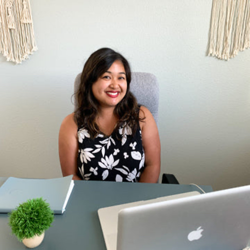 Headshot of Jeana Abadejos, MFT