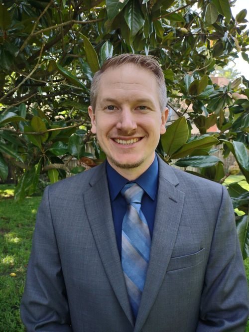 Headshot of Russell Montgomery, LPC