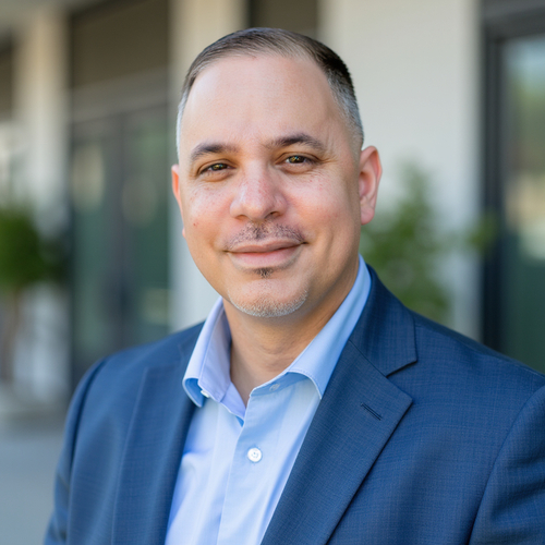 Headshot of Darniel Mojica, LCSW