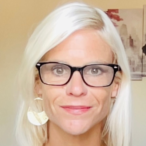 Headshot of Amanda Bashant, LMHC