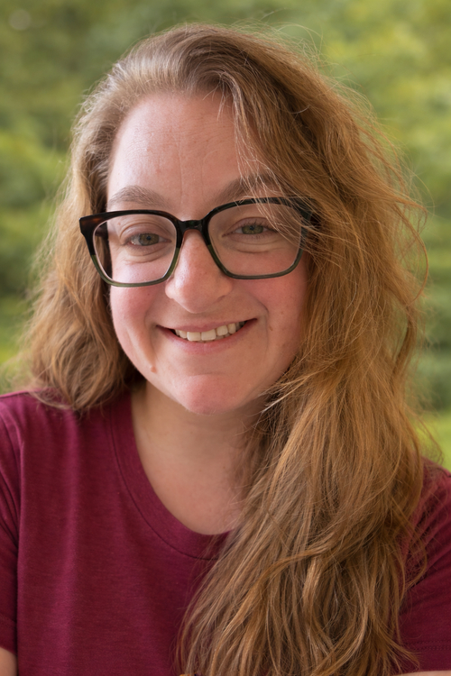 Headshot of Laura Kempey, LPC