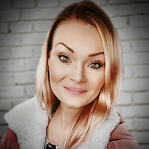 Headshot of Dezerae Elsen, APN