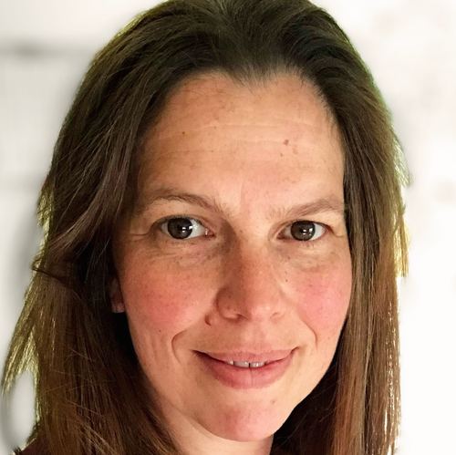 Headshot of Sarenna Rosario, LMHC