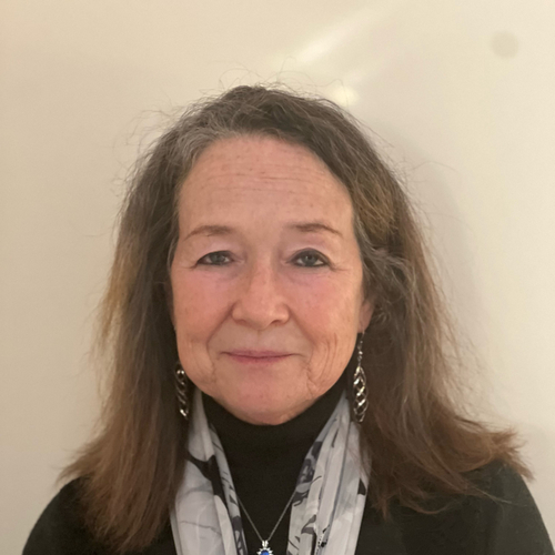 Headshot of Donna Davis, LMFT