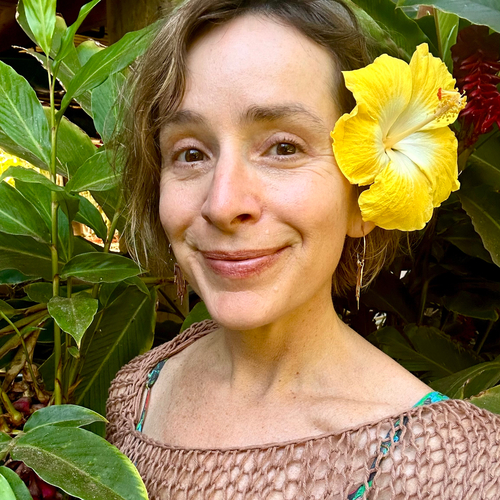 Headshot of Alison Iwaskow, LMFT