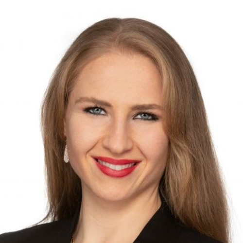 Headshot of Genevieve Harris-Eckel, LMFT