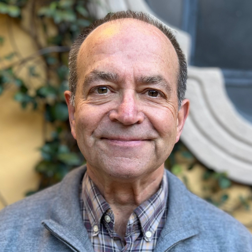 Headshot of Peter Lucas, MD
