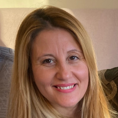 Headshot of Katerina Kouliaki, LPC