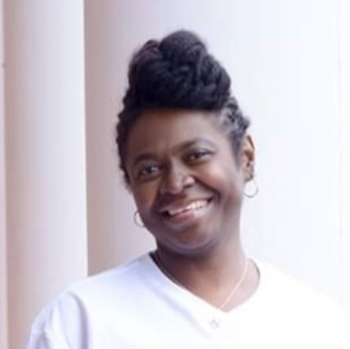 Headshot of Estina Holder, LPC