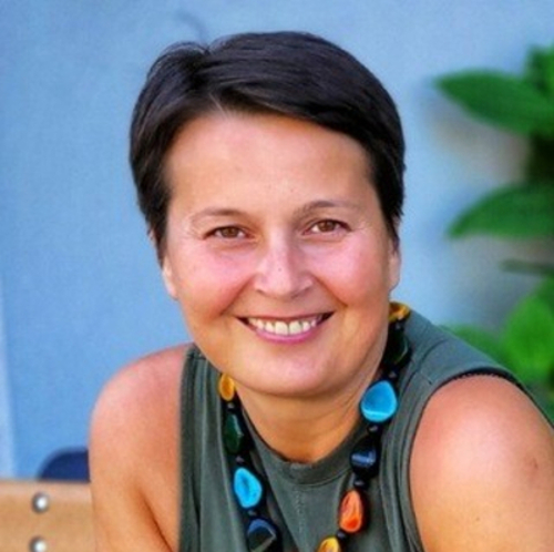 Headshot of Azra Grudic, LICSW