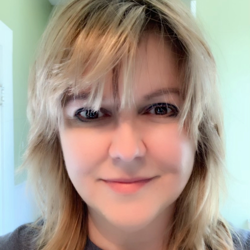 Headshot of Kym Armontrout, LPC