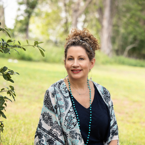 Headshot of Suzette Castilleja, LPC