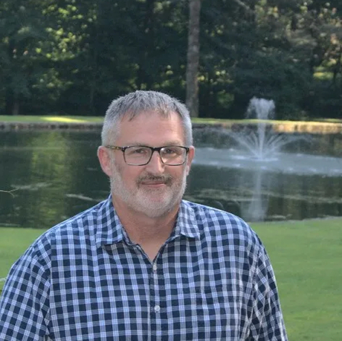 Headshot of Jason Pierce, LPC