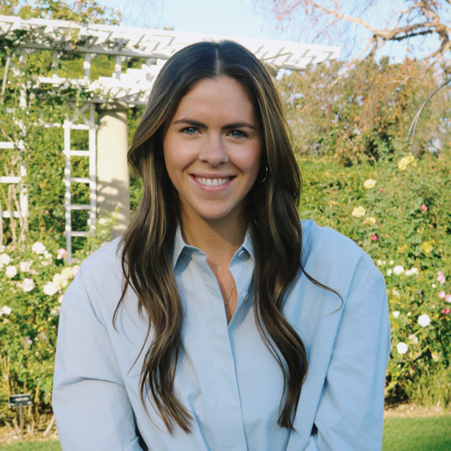 Headshot of JennyMae Martin, LPCC