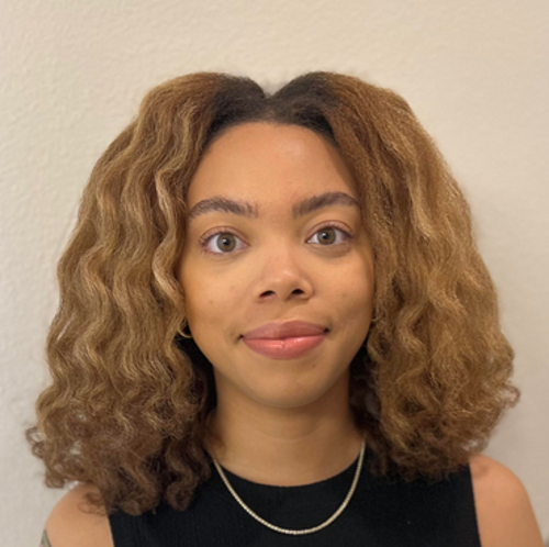Headshot of Carishia Williams, LCSW