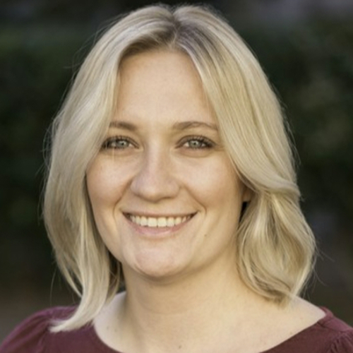 Headshot of Karina Mueller, LCSW
