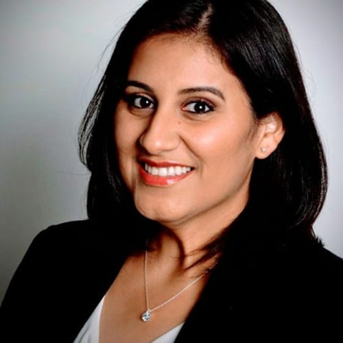 Headshot of Victoria Calderon, LCSW
