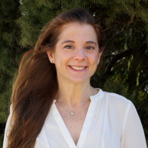 Headshot of Allison Poster-Katz, LMHC