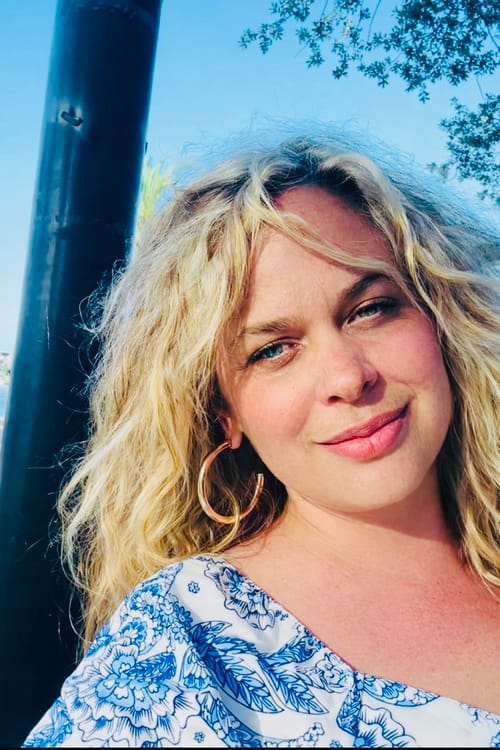Headshot of Nichole Ford, LCSW