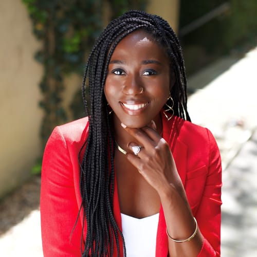 Headshot of Zeakela McRae, LISW_CP