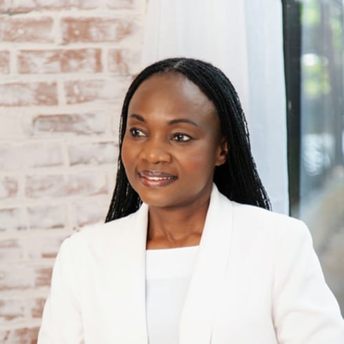 Headshot of Dambudzo Hangartner, APN