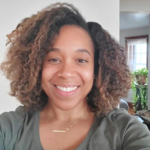 Headshot of Alithea Casimir, LICSW