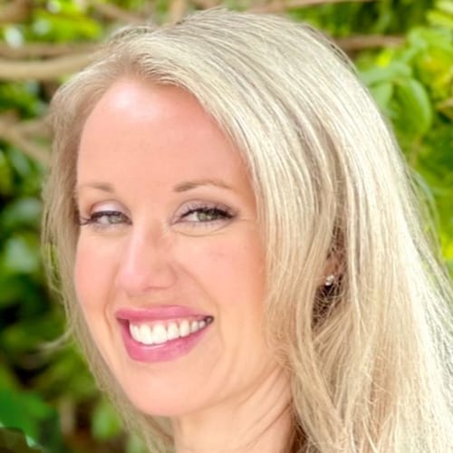 Headshot of Debra Kambourian, LMFT