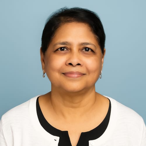 Headshot of Meena Kumar, NP