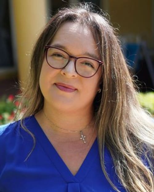 Headshot of Viviana Arroyave, LCSW