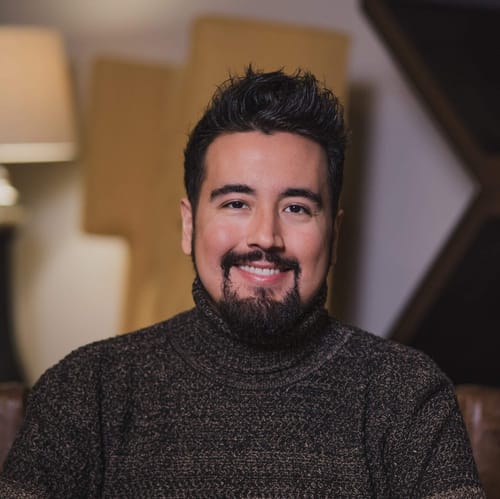 Headshot of Jeffrey Cabral, LPC