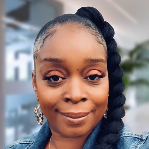Headshot of Stanisha York, LPCC
