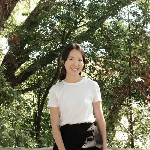 Headshot of Jennifer Hur, LPC