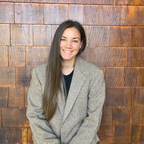 Headshot of Sarah Cavarnos, LCSW
