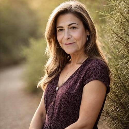 Headshot of Mary DeRienzo, LPC