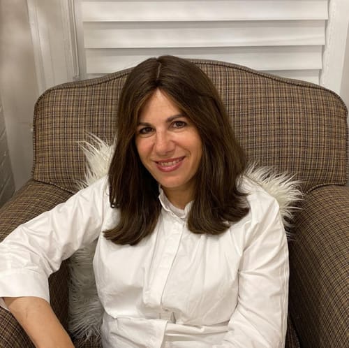 Headshot of Esther Teitelbaum, LCSW_OUT_OF_STATE