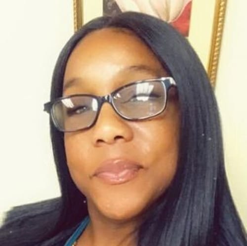 Headshot of Monique Hicks, LMFT