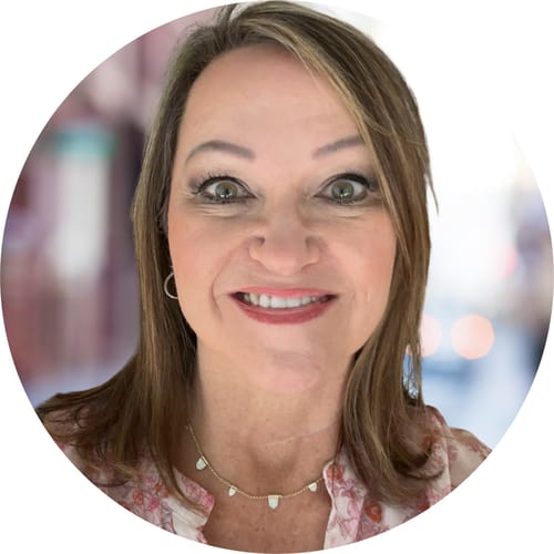 Headshot of Debra Nixon, LCPC