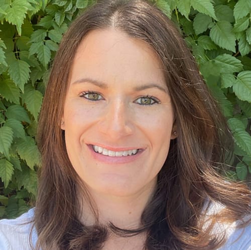 Headshot of Christine Moore, LMFT