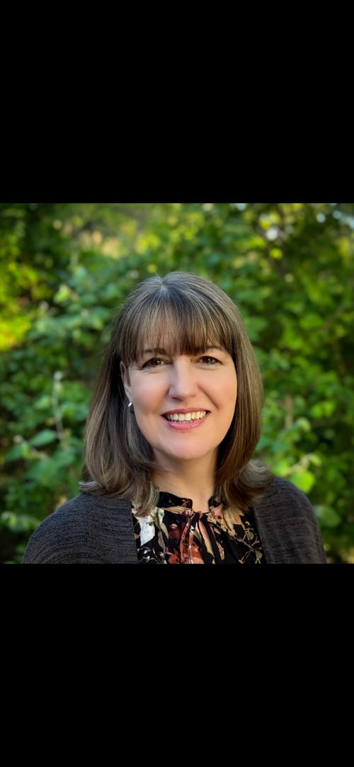 Headshot of Deborah McNary, LPC