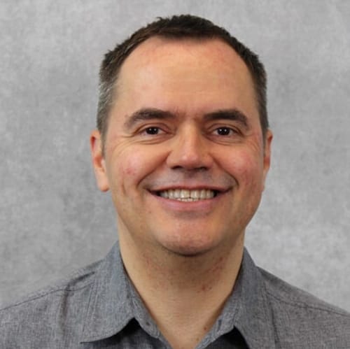 Headshot of Ricardo Silva, ARNP