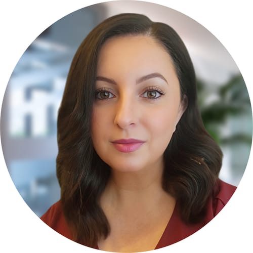 Headshot of Madalina Stancu, LPCC