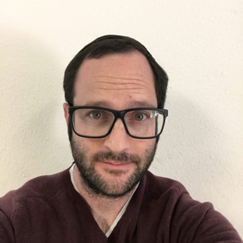 Headshot of Jonathan Perlman, LCSW
