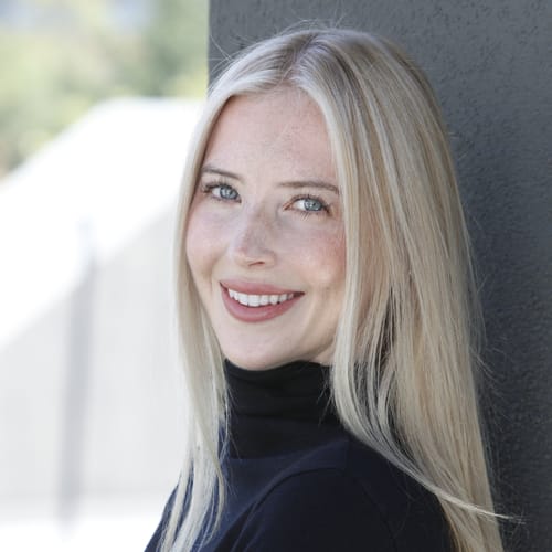Headshot of Alison Stiteler, LMFT