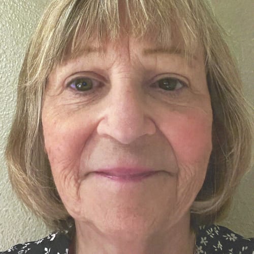 Headshot of Arlene Costa, LCSW