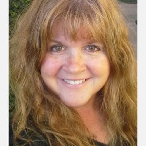 Headshot of Lisa Yarbrough, LPC