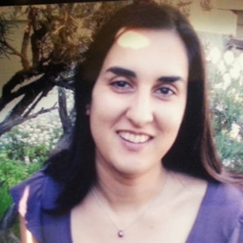 Headshot of Carmen Simon, LMFT