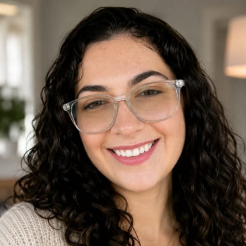 Headshot of Moira Barocas, LCSW
