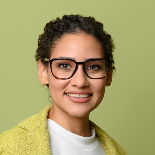 Headshot of Deborah Montalvo Méndez, CP